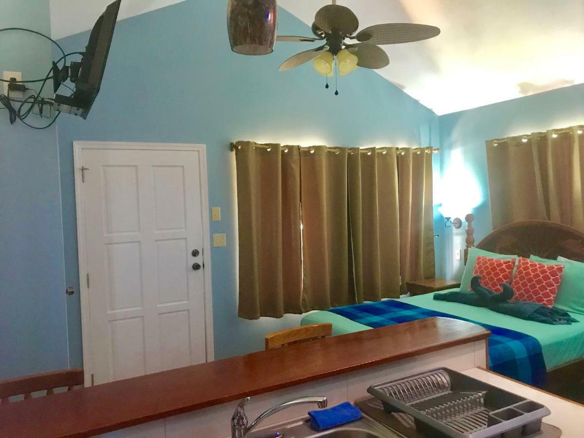 Tilt-Ta-Dock Resort Belize Corozal Town Extérieur photo