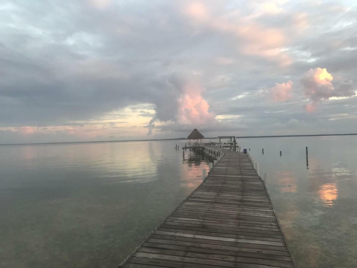 Tilt-Ta-Dock Resort Belize Corozal Town Extérieur photo